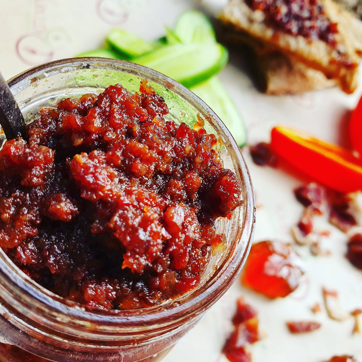 KitchenHalal's tweet image. Cannot begin to explain how tasty beef bacon jam is! 🥓🍔🧀🥪🥞
Order online, in the Family Feast dropdown:
gourmethalalkitchen.co.uk
#halal #hmc #halalbacon #maplebacon #smoked #cured #delicious #yummy #gourmet #gourmetfood #halalfood #beefbacon #burgers #sandwiches #pancakes