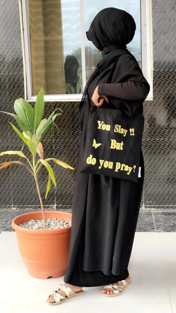 sheree_fah's tweet image. Lemme be your tote plug😁 please patronize your girl ❤