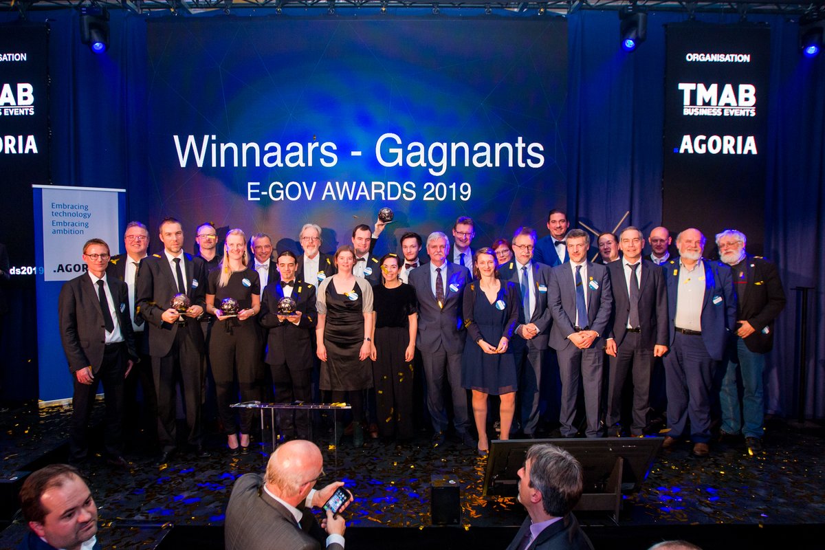 Agorianl's tweet photo. Gisterenavond werden op de uitreiking van de e-gov Awards 2019 opnieuw de beste #digitale #overheidsprojecten in de kijker gezet. Bekijk hier alle winnaars! https://t.co/5AxZU0WovN @TMABevents #eGovAwards19 https://t.co/LY1HkoN5Jq