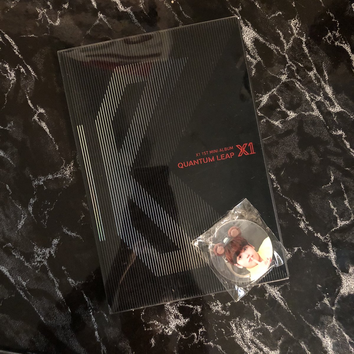 jjongstate's tweet photo. AAAAAAA THANK YOU SO MUCH @tomyvitamin for holding a hyeongjun cafe event AND a giveaway!! i enjoyed the event a lot,, thank you so much again hehe! https://t.co/4BbHUYx2Ji