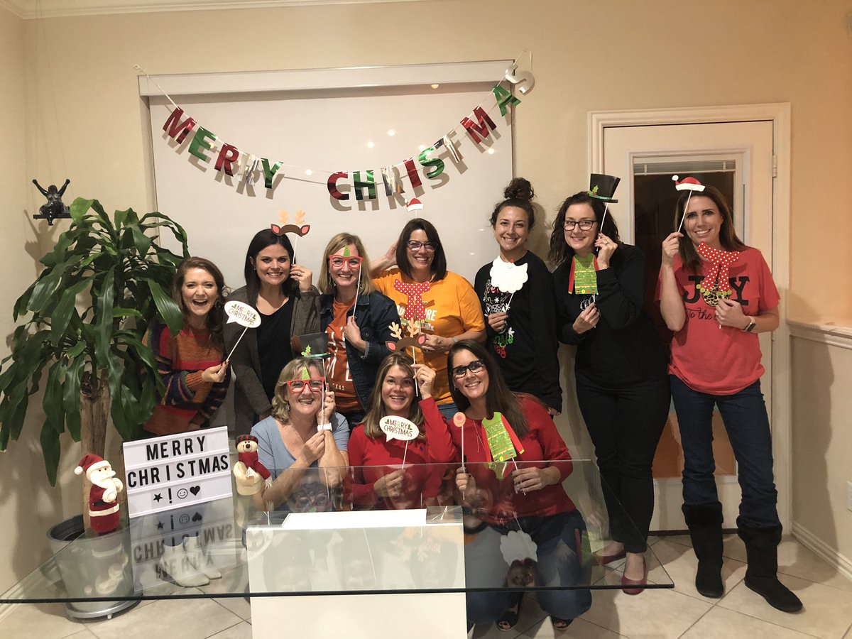 We had a lot of fun in our Team Christmas Party 🎅🏼🌲 <a href="/MJEjags/">Jenks Elementary</a> <a href="/MJEKinder/">MJE Kindergarten</a> <a href="/MissWilkins19/">Jordin Wilkins</a> @MsAiken_MJE <a href="/MABoscankatyisd/">Mary Ann Boscan</a> <a href="/dugan_ashley/">Ashley Dugan</a> <a href="/brette_k/">Brette K- The Edvocator</a> <a href="/jribakovs/">Jennifer Ribakovs</a> <a href="/colleenalarsen/">Colleen Larsen</a> <a href="/mrs_gonzales400/">Mrs. S. Gonzales</a> <a href="/MJEKinder/">MJE Kindergarten</a> #mjejags