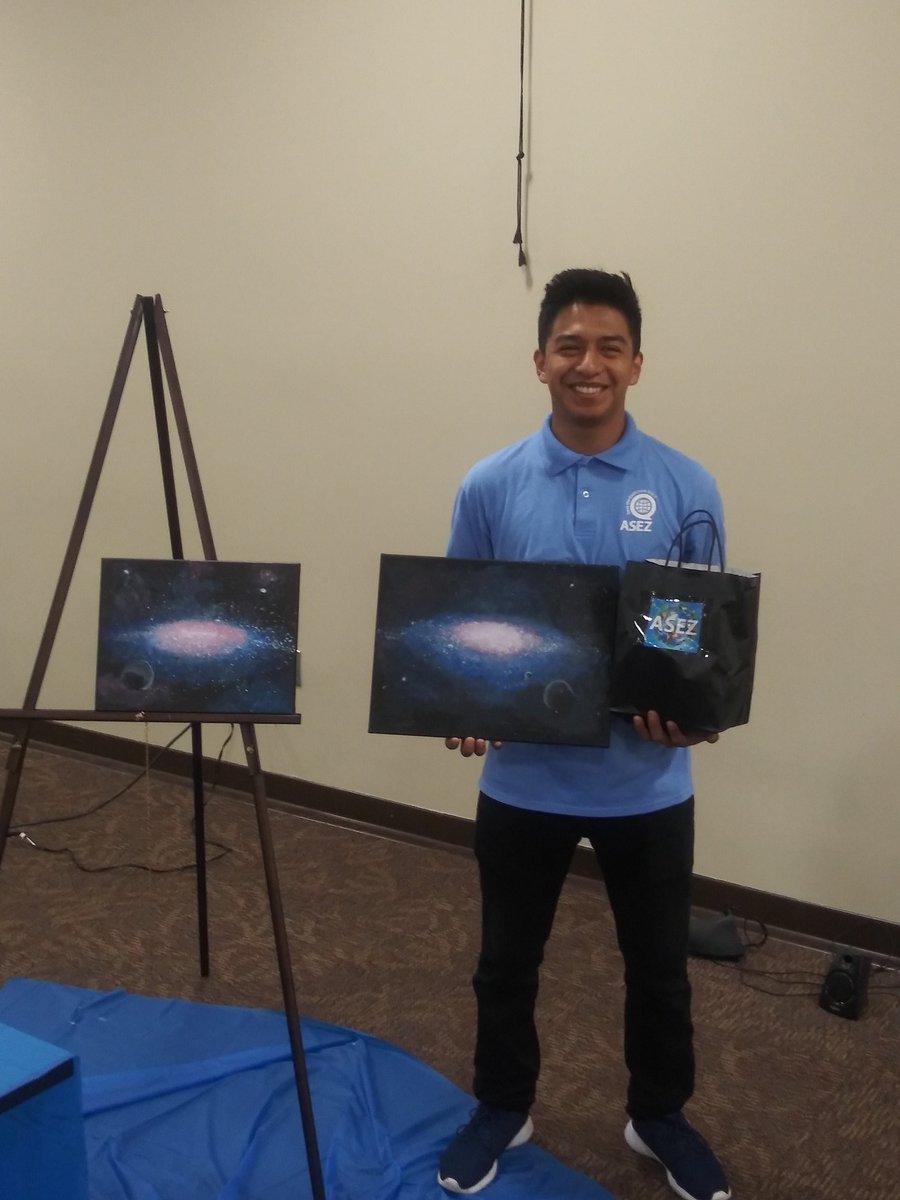 ASEZ_POMONA's tweet photo. Thanks to all who took time to participate in our Sip and Paint event hosted by ASEZ CPP. Many bright smiles came and had an opportunity to relax before finals. https://t.co/OCe7FzPqow