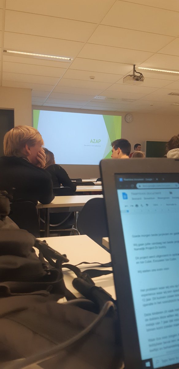 EmanuelVos_'s tweet photo. Business model canvas ✔
Pitch Time 🕕
3 hours to Go 
#nvdos2019
#ITfactory
#ITF
#Ondernemen
#AZTurnhout https://t.co/sBcbCp3y6V