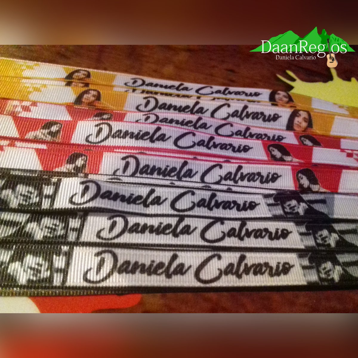 DaanRegios's tweet photo. Estas Pulseras estaran a la venta en la mercancia oficial de @DaaN_Free en los conciertos de :
Guadalajara 14 Diciembre Tequila y Ron
Monterrey 21 Diciembre Cafe Iguana
No faltes y adquiere tu pulsera favorita por que se acaban !!!
#DaanRegios https://t.co/UfmJZJXlhJ