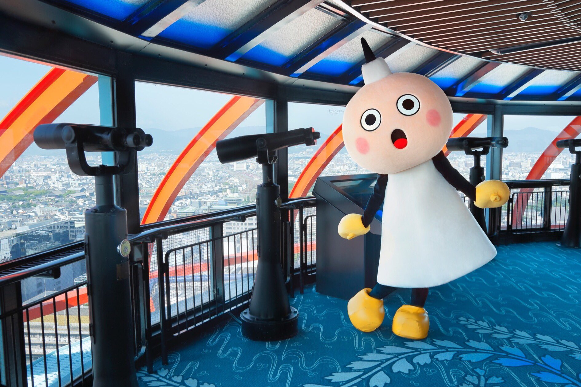 京都タワー 公式 たわわちゃんとはなんぞ と思われた新しいフォロワーさんのために少しご紹介 京都タワー のやさしい灯りからうまれたたわわちゃんは京都タワーのオフィシャルマスコットキャラクターです おっとりしてるのにダンスも得意 いつも展望