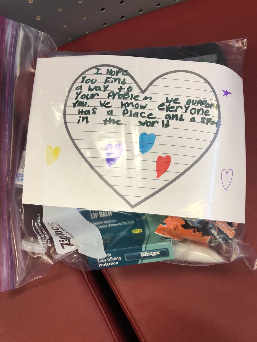 CounselorCville's tweet photo. 85 Blessing Bags packed and off for distribution to those in need. The Relay chapter of Epik Kids is truly amazing. Thanks to the school community for sending in so many supplies. @Relay_BCPS @relaypta #1relay4all #generousgeneration ๐๐ https://t.co/O0bF4YkmNZ