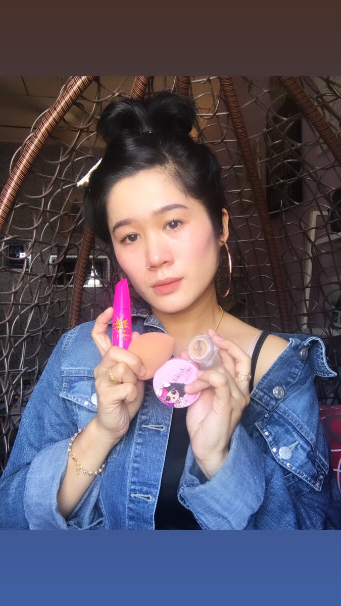 AlesyahA's tweet photo. Selamat tengahari 🌸 https://t.co/kGHGYsBE2U