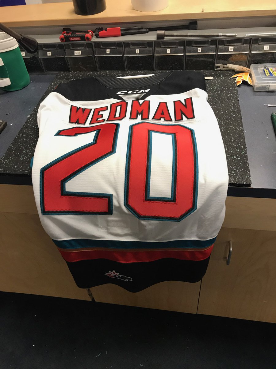 Kelowna_Rockets's tweet photo. Our equipment manager works fast. https://t.co/yNWmVIqXcR