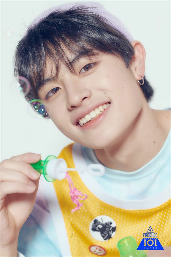 bon_flaw's tweet photo. Don't you cry anymore my lovely pinguin😭. It's okay if you got eliminated in this episode. U've done ur best. I'm here as ur best friend, who will always support you and got ur back, ryuji👌🏽
#PRODUCE101_JAPAN 
#PRODUCE101 
#SatoRyuji 
#佐藤隆士
#やんちゃBOYやんちゃGIRL 
#TeamDK https://t.co/CMqZQTp6z8