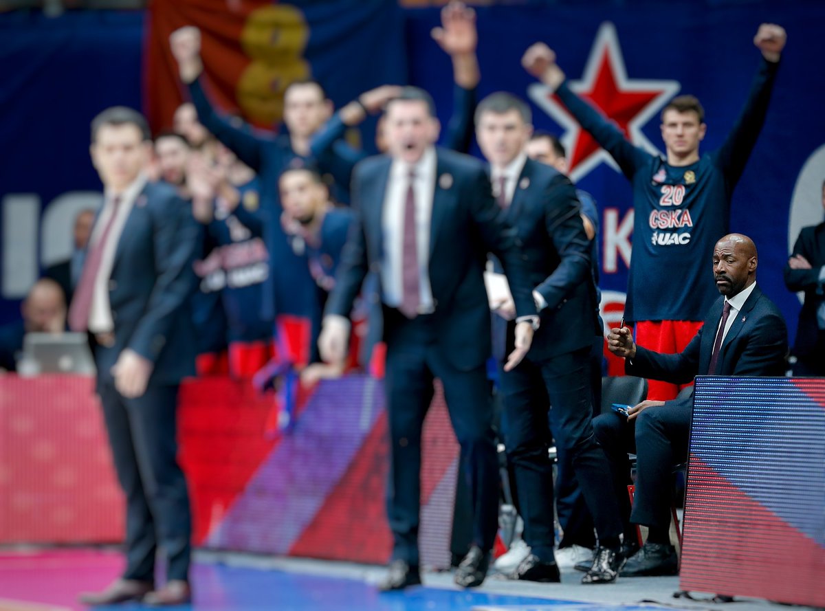 Mary0000's tweet photo. Coach Darryl expression 🤣🤣🤣
"I'm too old for this shit, I need a drink" 😇 #sorrynotsorry #CSKZAL #CSKAbasket (#paobc) https://t.co/qQjZPTie5a