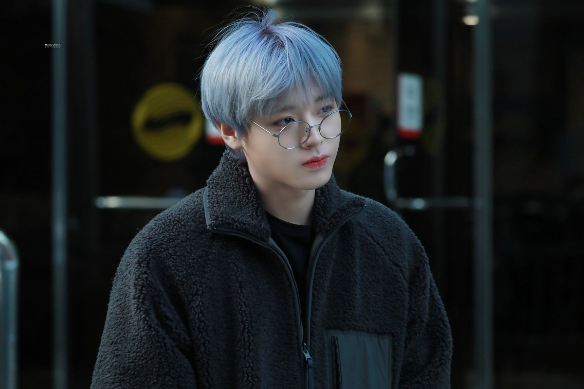 WINK_BOI's tweet photo. THIS LOOK IS TO DIE FOR https://t.co/wkzOTHAXFu