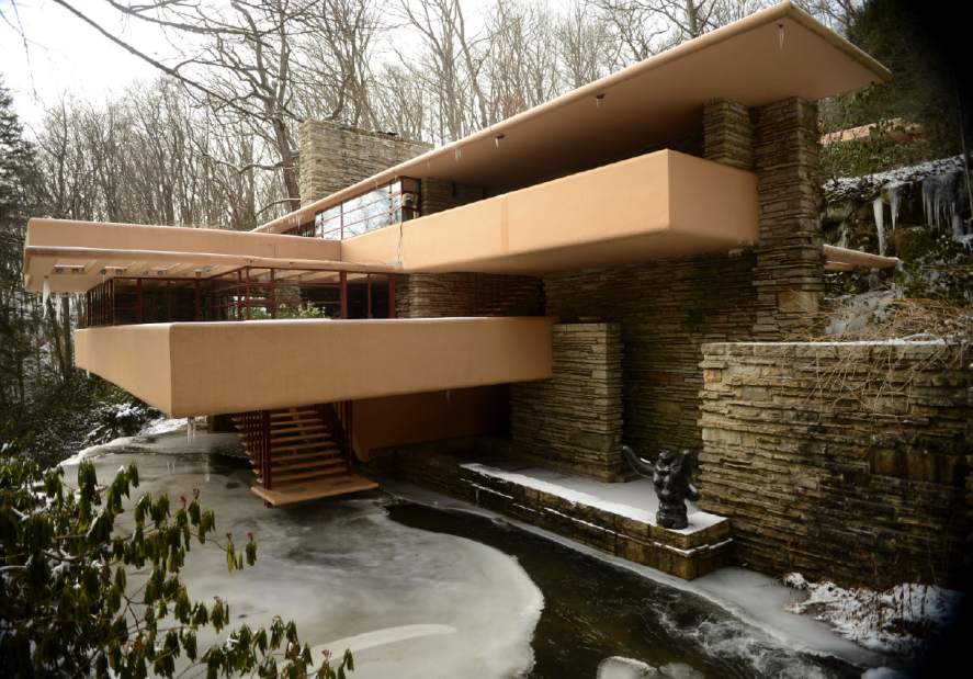 dezyncycle's tweet photo. "Good Architecture
Is never an obstruction to nature, rather it is an organic out-growth birthed by nature." 🍃
- David Idibe

Images:
Falling Water House
1935 - 1939
Pennsylvania 
Frank Lloyd Wright
#architecture
#organicarchitecture https://t.co/xRkzQwkdg3