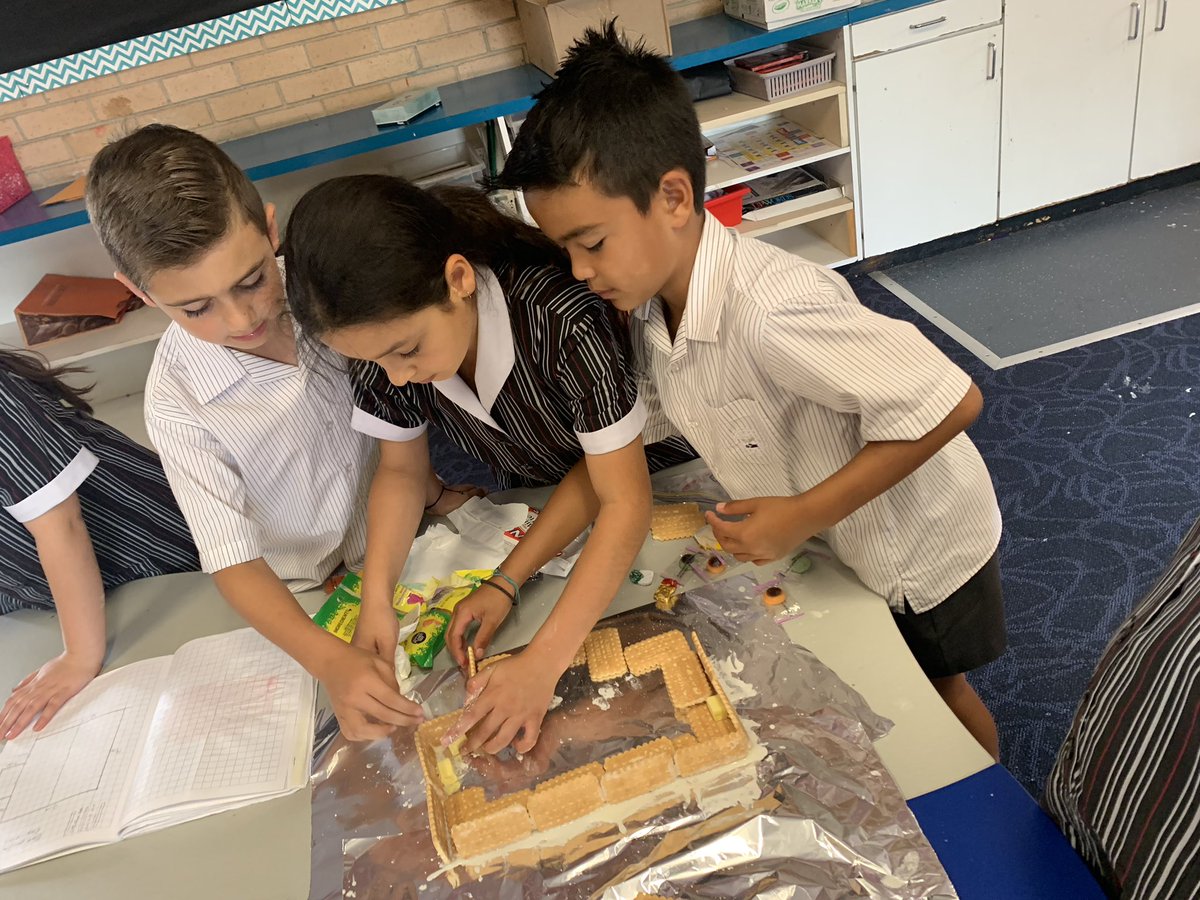 Stephanie Antoniou tweet media