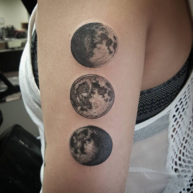 Moon phases in picture - waxing and waning - crescent and gibbous ... | Crescent  moon tattoo, Moon phases, Waxing gibbous