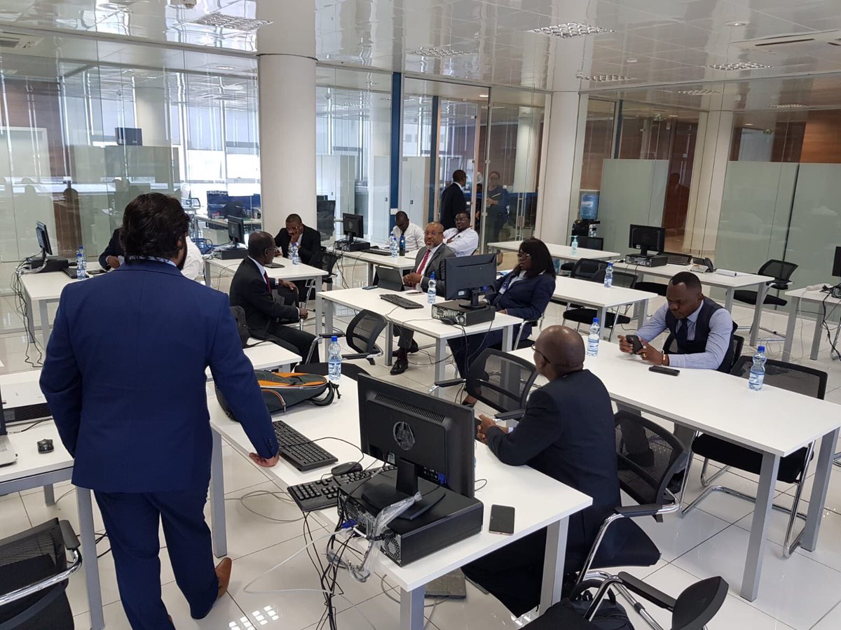 Okapi_Finance's tweet image. Gisèle Mwepu with the okapi team training Ecobank agents In DRC on the Okapi Finance system. #okapiDRC#bankingtheunbanked#financialinclusion@Okapi_Finance#womenintech#digitalinclusion