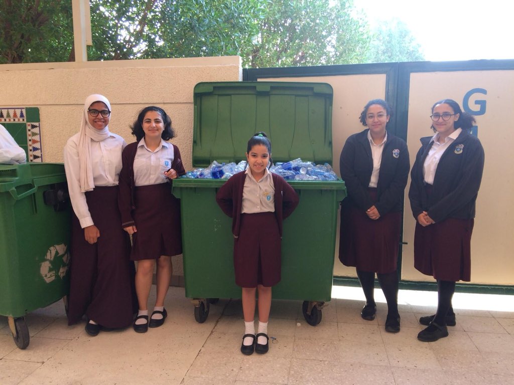 ecotude's tweet photo. Our final recycling day for 2019 was an impressive success filling all our storage facilities and more!

We would like to thank everyone at NES for their contributions and we wish you all a happy holiday!🥳🥳🍀🍀 https://t.co/Cj7cnclMwv