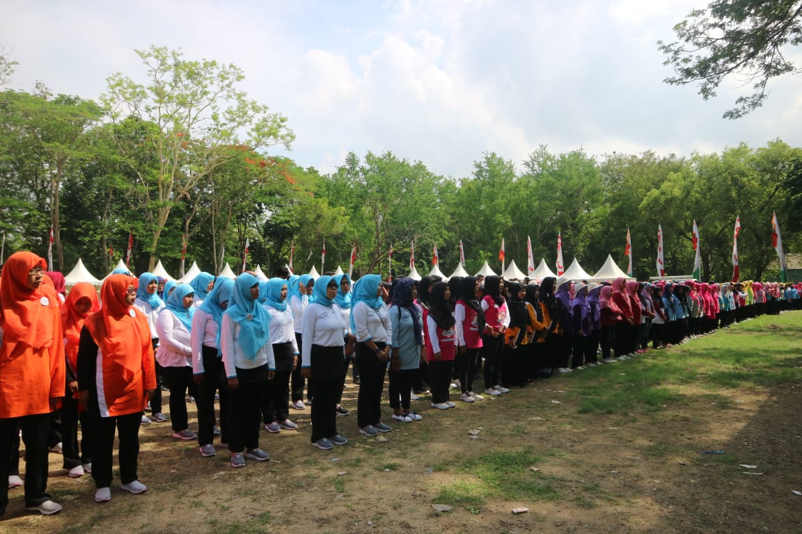 Dana Desa untuk Penurunan  Stunting

#PakHalimCegahStunting 
#TPPILebong

<a href="/halimiskandarnu/">ABDUL HALIM ISKANDAR</a> 
<a href="/anwsanusi/">Anwar Sanusi</a> 
<a href="/taufikmadjid71/">IG : taufik.madjid</a> 
@fachrilabalado 
<a href="/imansyukri/">Iman Sukri</a> 
<a href="/AndryDewantoAh1/">Andry Dewanto Ahmad</a>