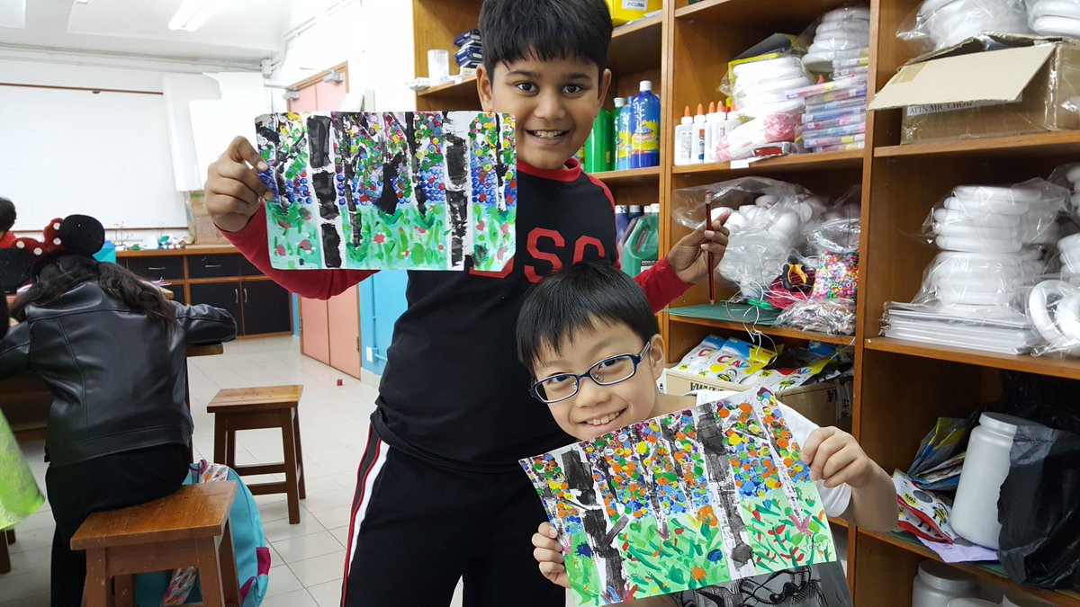 DSCEMsC's tweet photo. We are making aspen trees inspired by the work of @MMcKinnonArt! #artchat #dscke #4thgrade https://t.co/dwgKThCF36