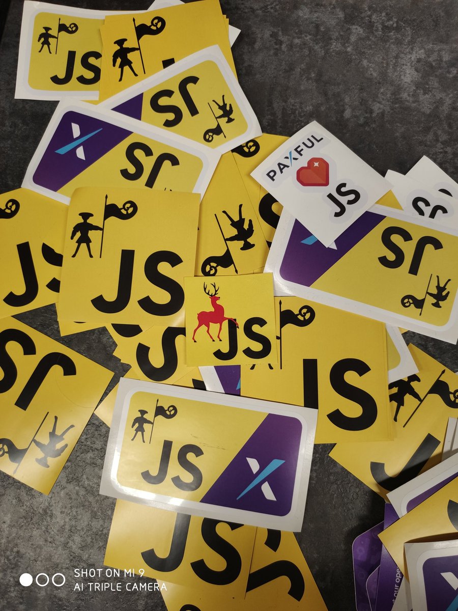 shubnikofff's tweet photo. От отметился в Таллинском комьюнити :)
#tallinnjs https://t.co/RnTtELzwnt