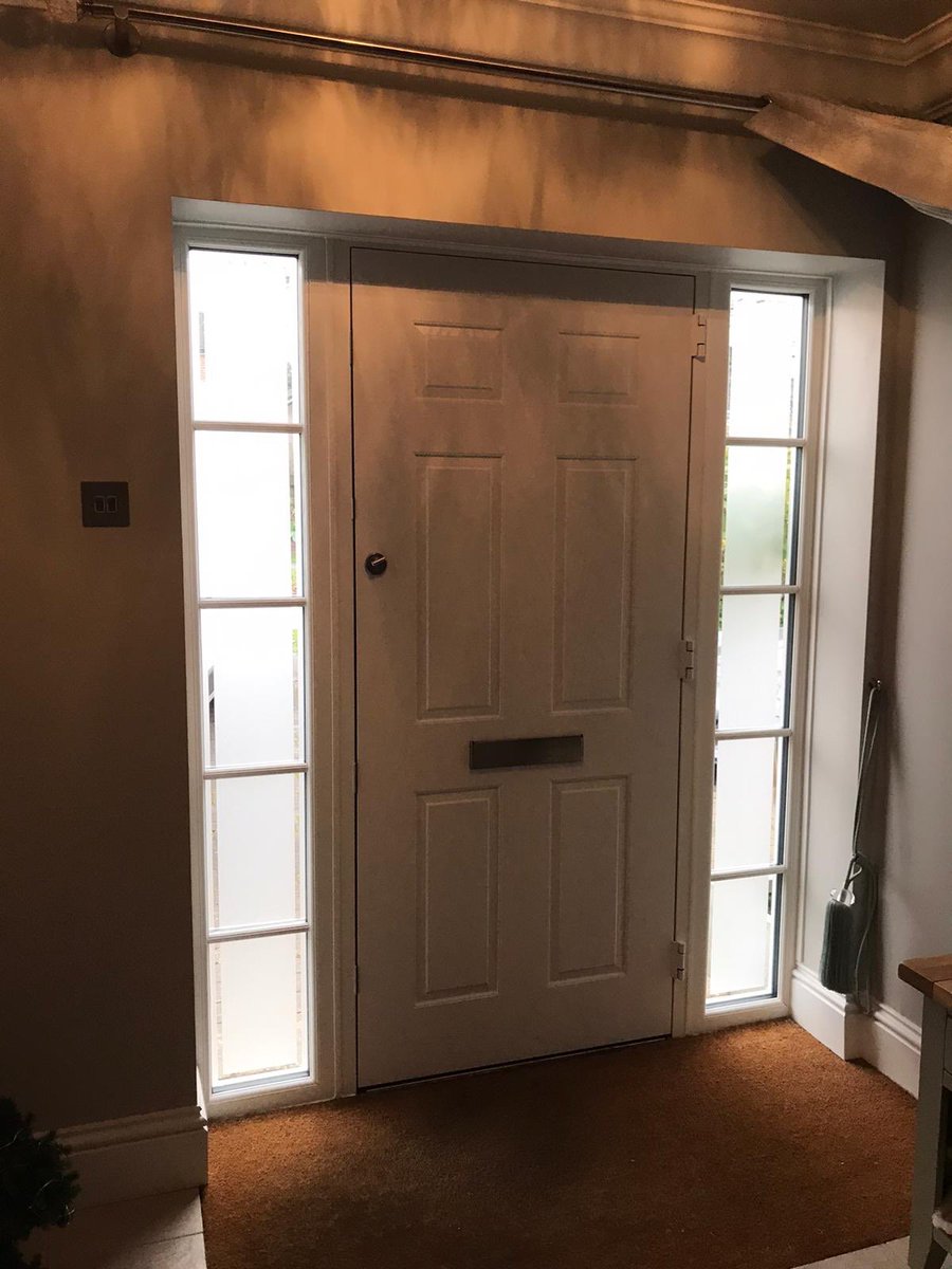 A stunning <a href="/virtuosodoors/">Virtuoso Doors</a> door installed 🚪