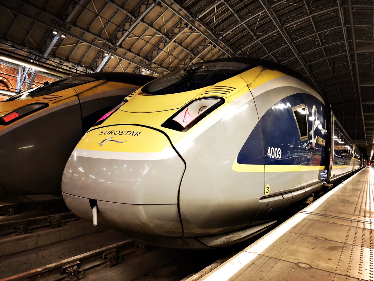 EurostarJustinp's tweet photo. Good morning Europe! Our e320 is ready for its trip to Rotterdam and Amsterdam as #ES9112. Frank and I are your Train Managers as far as Brussels. Prettige reis! #highspeedrail https://t.co/9Brdu3zQjo