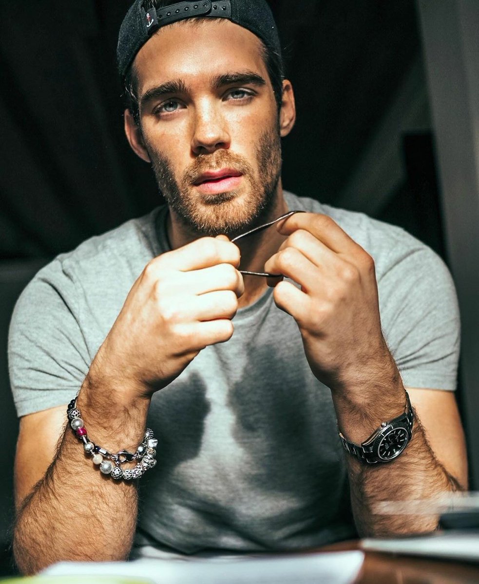 Zach Deal (@zach_deal) on Twitter photo 