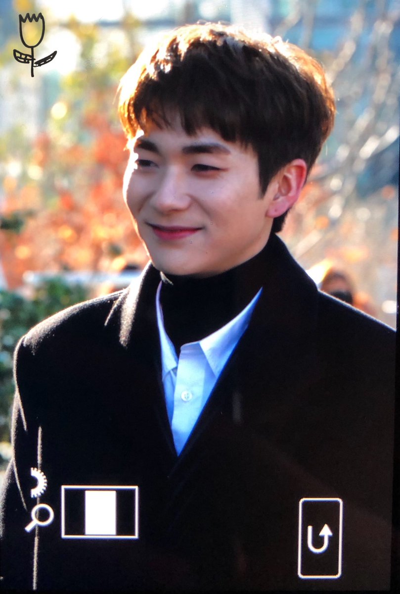 그해 봄, 꽃이 피었다 🦋 tweet media