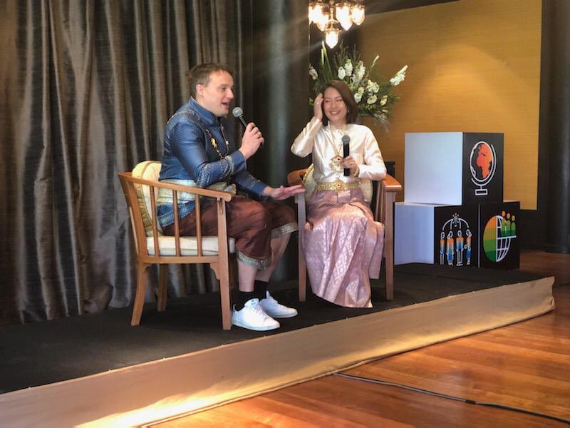 ChrstnKlein's tweet photo. สวัสดี, Bangkok! What an amazing setting for today‘s engagement with our colleagues at @SAP Thailand! Thanks for inviting me to share my views on 2020 and beyond! https://t.co/T9U7wofofX