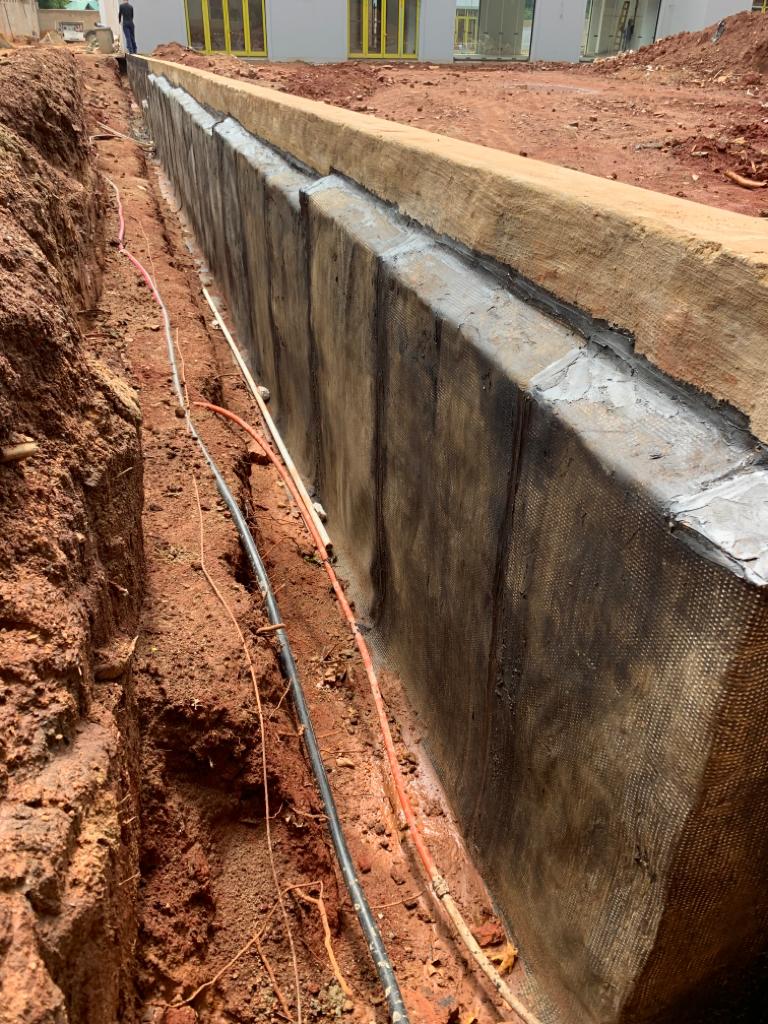 DesignWater1's tweet photo. Building a retaining wall... https://t.co/DYwUwg8yRc
