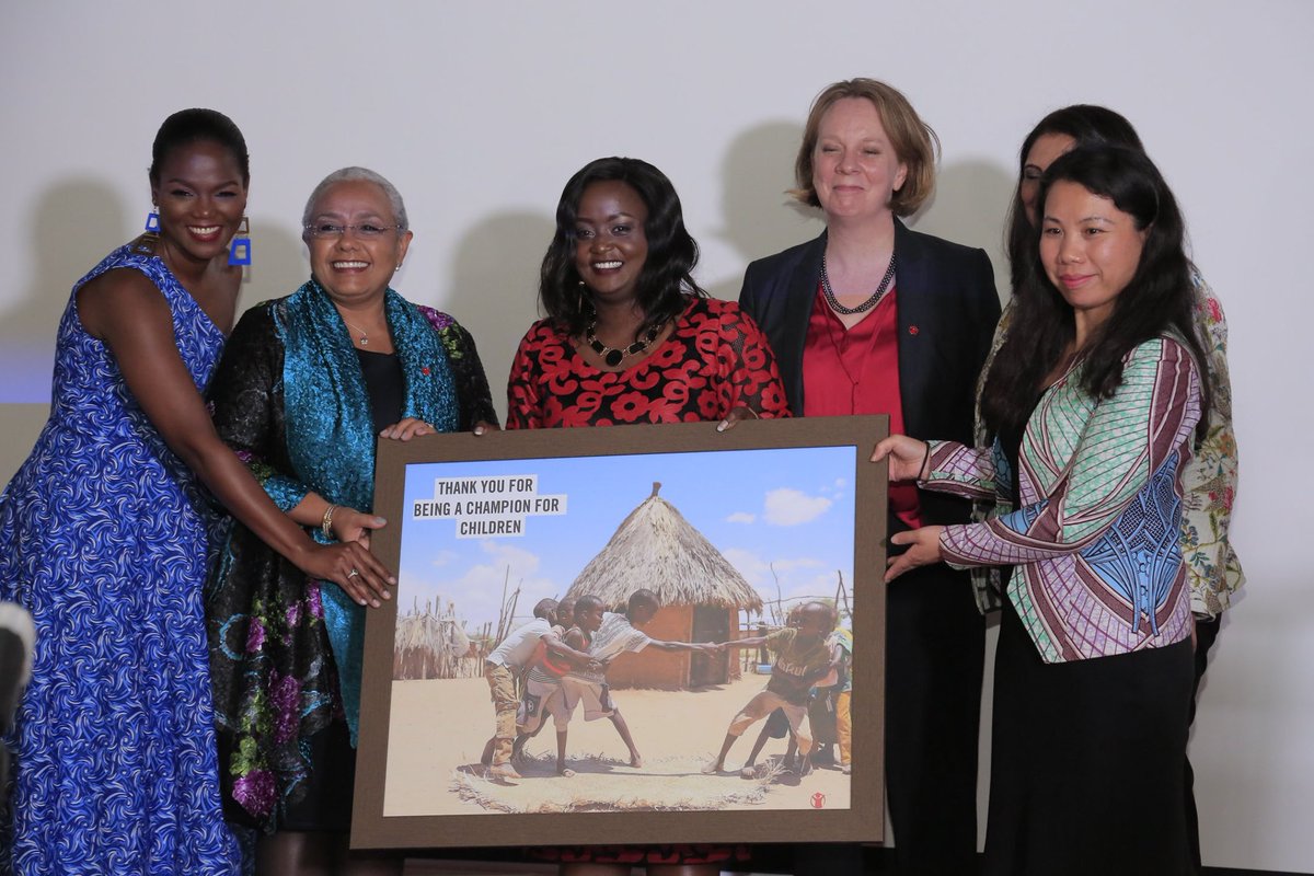 SaveChildren_KE's tweet photo. Save the Children hosted an engagement dinner with Her Excellency Margaret Kenyatta, The First Lady of the Republic of Kenya as the guest of honor. @JanetMbugua @MsMomanyi https://t.co/XllxzRhvBj