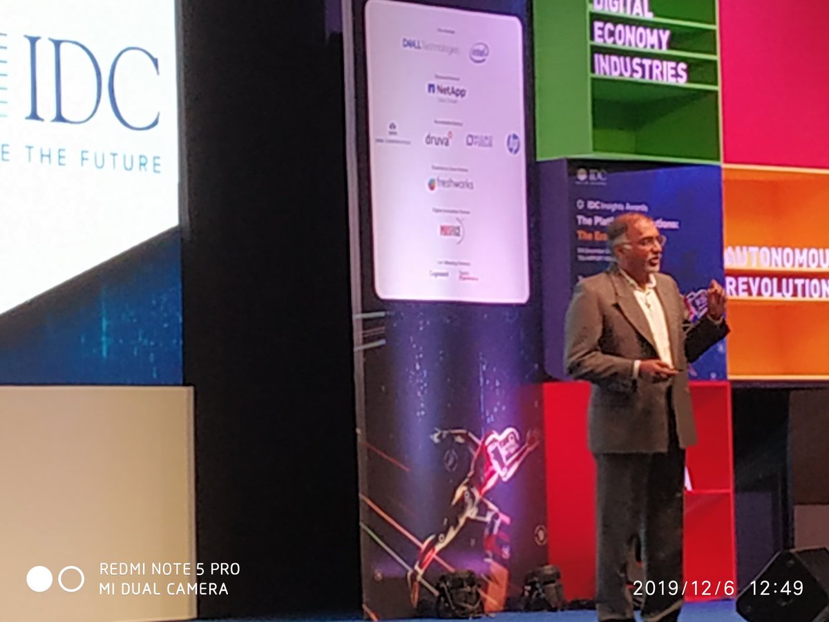 sampathk1981's tweet photo. Venu Reddy....talking about the keys to enterprise driven automation at Insights Awards at Taj Bangalore #IDCIIA https://t.co/BZ9XscdQa5