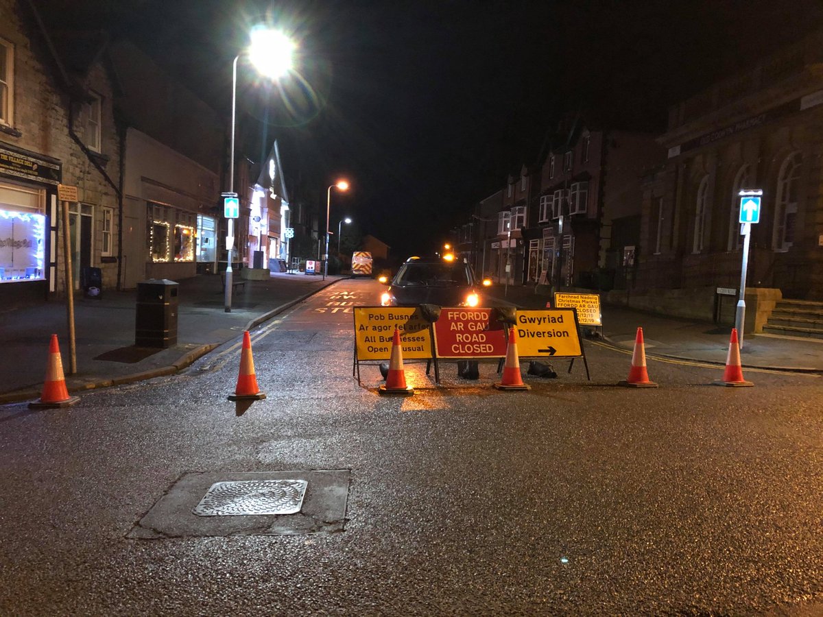Judt a reminder, Cefn Road, part of Station Road and Cliff Road is now Closed for the Event. Looking forward to a great weekend.