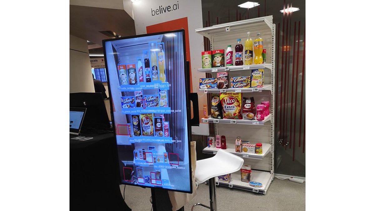 actu_ia's tweet photo. https://t.co/cwNKZ898bQ attire 4,1 millions avec ses magasins intelligents - Les Échos https://t.co/x2KCSjkMVd #IA https://t.co/3JbtRnkf7R