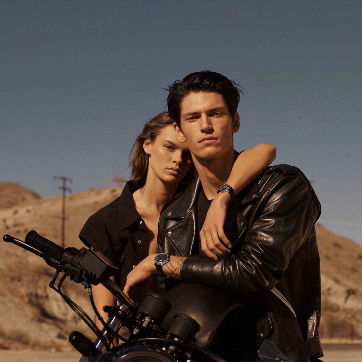 senayancity's tweet photo. Calvin Klein watch is now available at @urbaniconstore
The Swissmade timepiece is a modern and chic addition to your holiday wardrobe.
Try it now at Urban Icon 2nd Floor

#MYCALVINS #URBANICONSTYLE https://t.co/lq2eTzcP4r