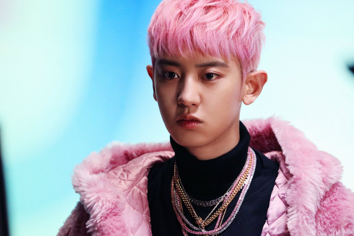 Pink😍My loey💕
#OBSESSEDwithChanyeol
