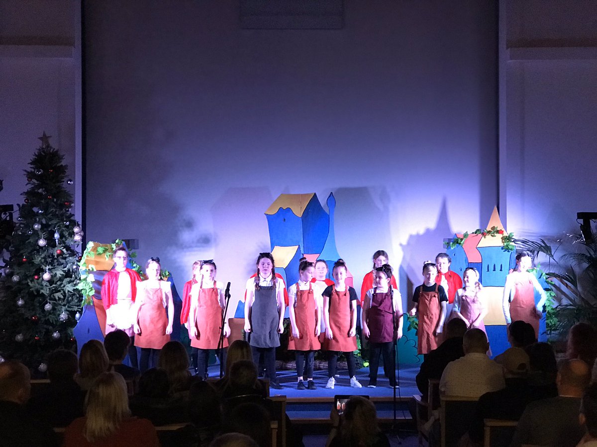 the-carrick-centre-on-twitter-what-a-night-pupils-from-gardenrose