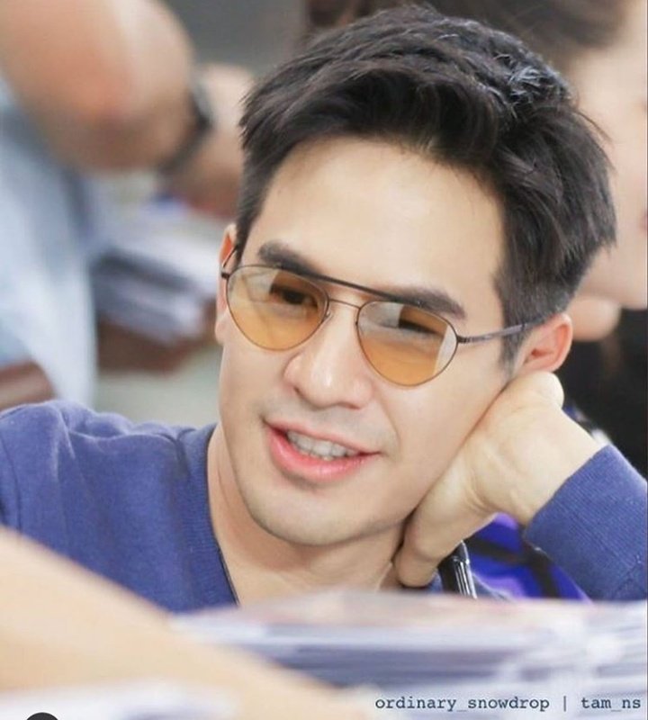 SWP42's tweet photo. #popezaap ชอบลุงรูปนี้จัง สดใส หน้าใส หน้าเด็ก ปากแดง ฟันขาว 
อวยไปเรื่อย แก้คิดถึงงงงงง😁😂 https://t.co/e0HMExBTEK