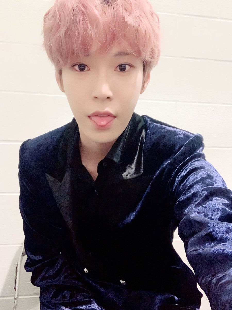 NCT 127 tweet media