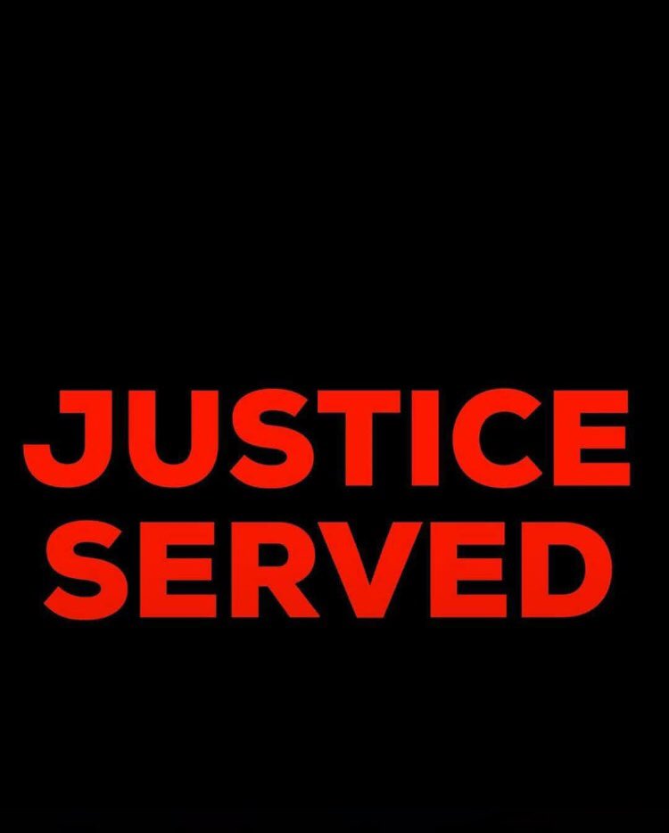Manish_goyal06's tweet photo. Great work #hyderabadpolice we salute you......

All 4 accused of #PriyankaReddy rape case shot dead.👮🏻‍♂️ https://t.co/cki5MTXerg