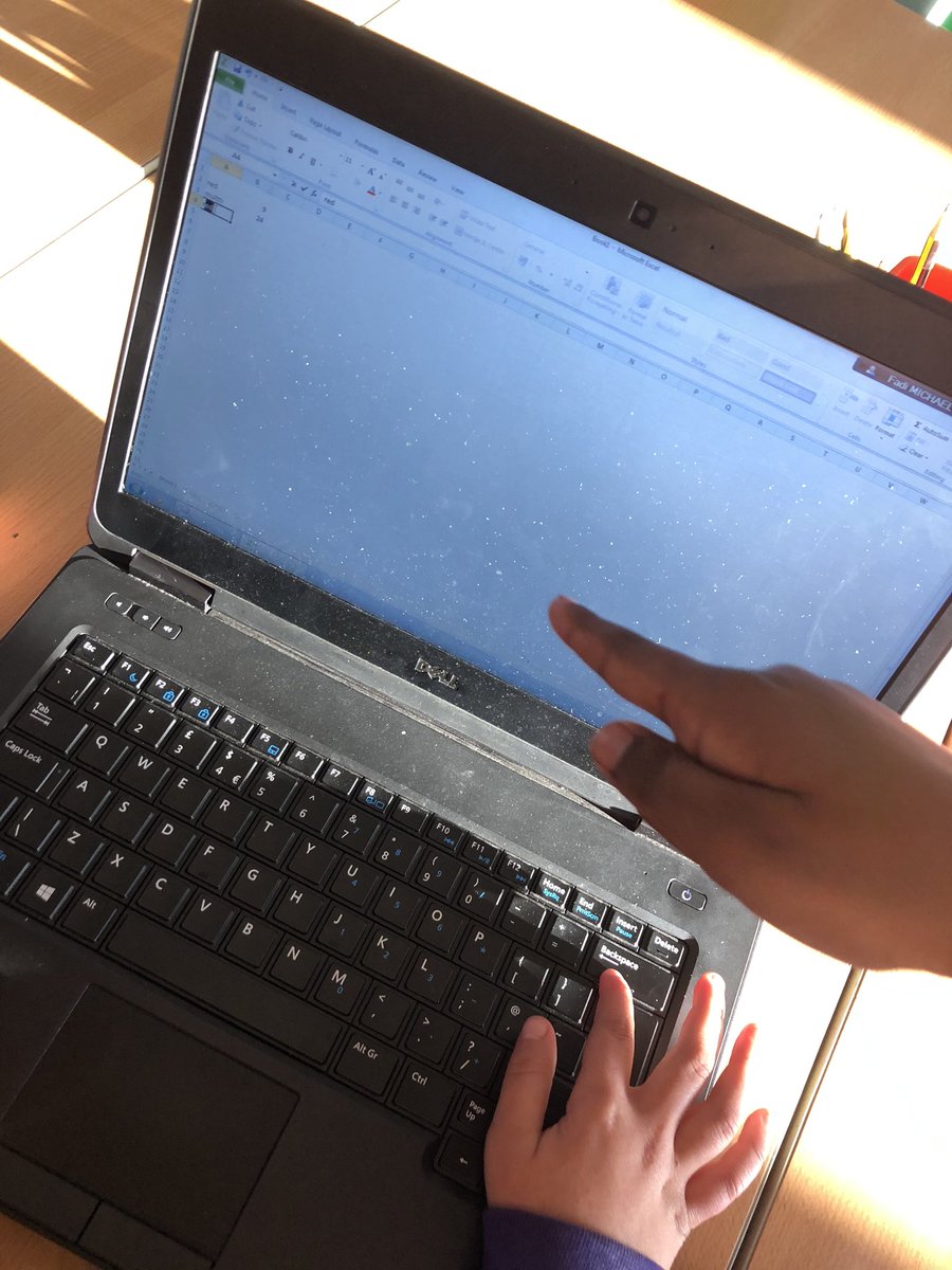 MissSmartLHS's tweet photo. Year 2 had a great time in computing entering all their data and transforming it into a bar graph, they even managed to change the colour of the bars! 👩‍💻 👨‍💻 #LHSComputing @MissTobieLHS @MrsGunnerLHS https://t.co/l6t0RunoWt