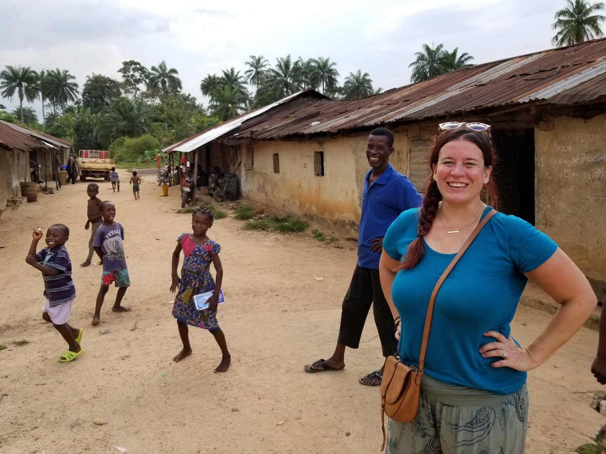 This is my life, this is me... @Chandyloosfound @AkureHowFar
#lifeintherural #Akure #Adejubu #Apedu #Endopendefecation #Waterforall #leavingNoOneBehind