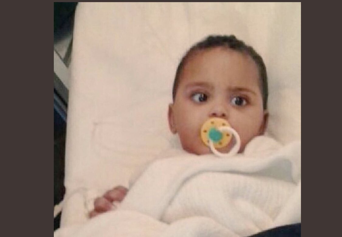 الطفل عبدالله عبيد العنزي 
مصاب بـ #سرطان الدم ماياخذ
 من وقتك شي لو سويت #رتويت 
وخليت غيرك يدعي له  الله يشافيه 
اللهم اشفِ كل جسد ارهقه مرض 
#السرطان