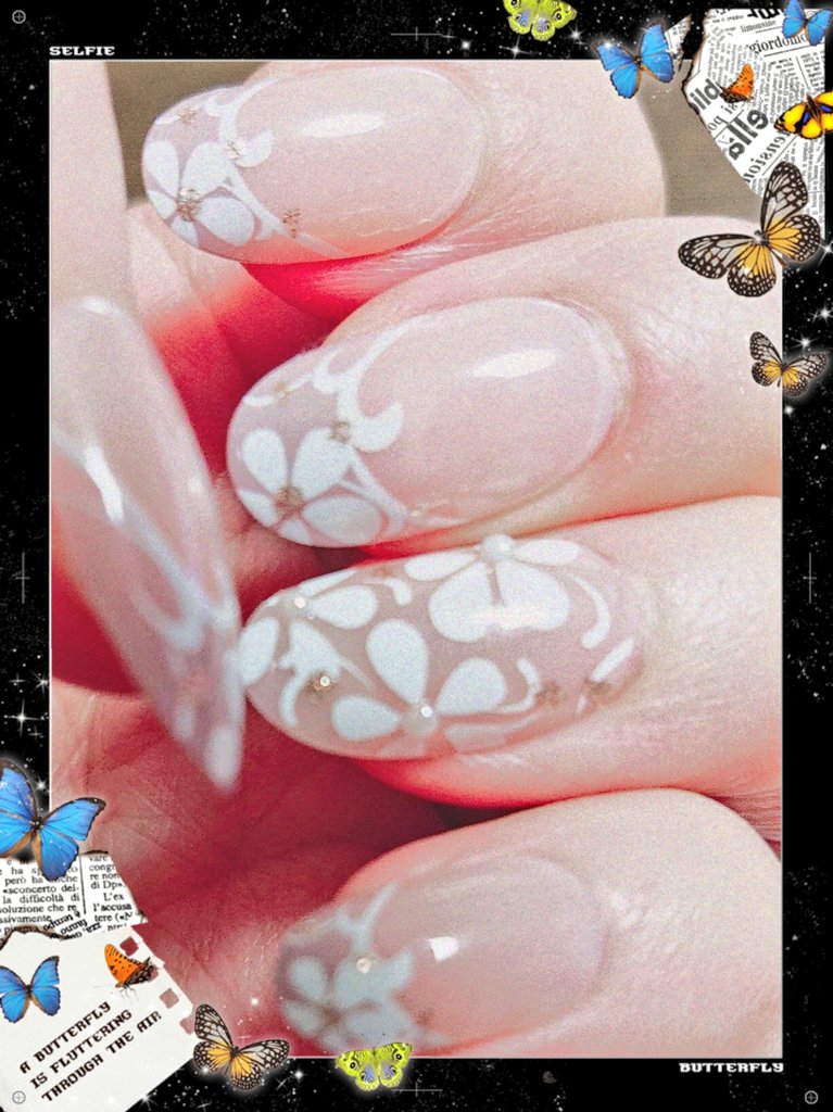 STK_cat1206's tweet image. #KISSNEWYORK #gelFANTASY
#ネイル
いつもセルフネイルだけど､初挑戦してみた♪
これってどれくらいもつのかな(˙˙*)？