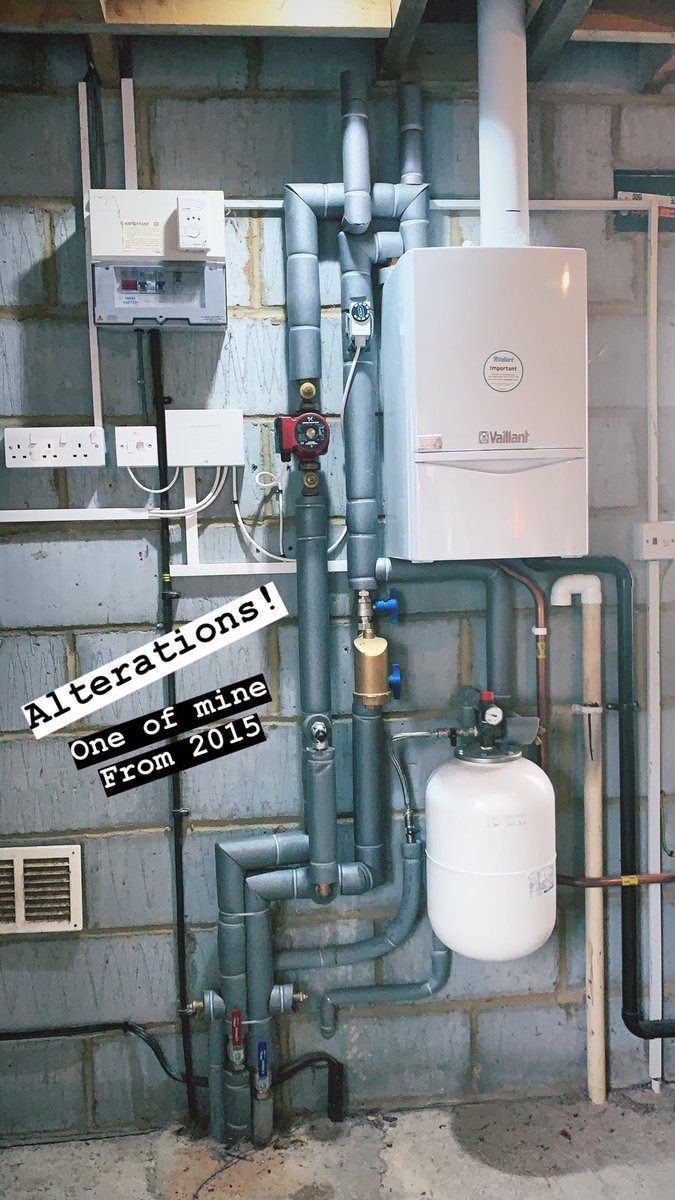 irbheating's tweet photo. Altered one of my jobs from 2015.
Always advised that it needed the work doing and they finally went for it.
This boiler is now running like a dream!
#LowLossHeader #LLH https://t.co/Y9RqH1A7Tl