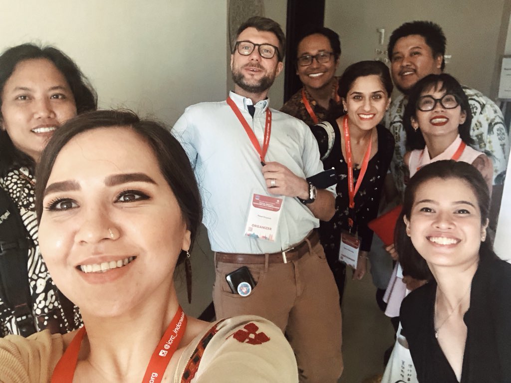 HossainiFatimah's tweet photo. _ Back from Bali, had an incredible and amazing trip, meeting and learning from wonderful journalists, artists, and activists from 16 countries in Asia during #AMC2019.
Thank you @ICRC.
@natashya_g / @SaharHGhazi / @PKrzysiekICRC / @AlecsOngcal https://t.co/Js5xKCLt5Z