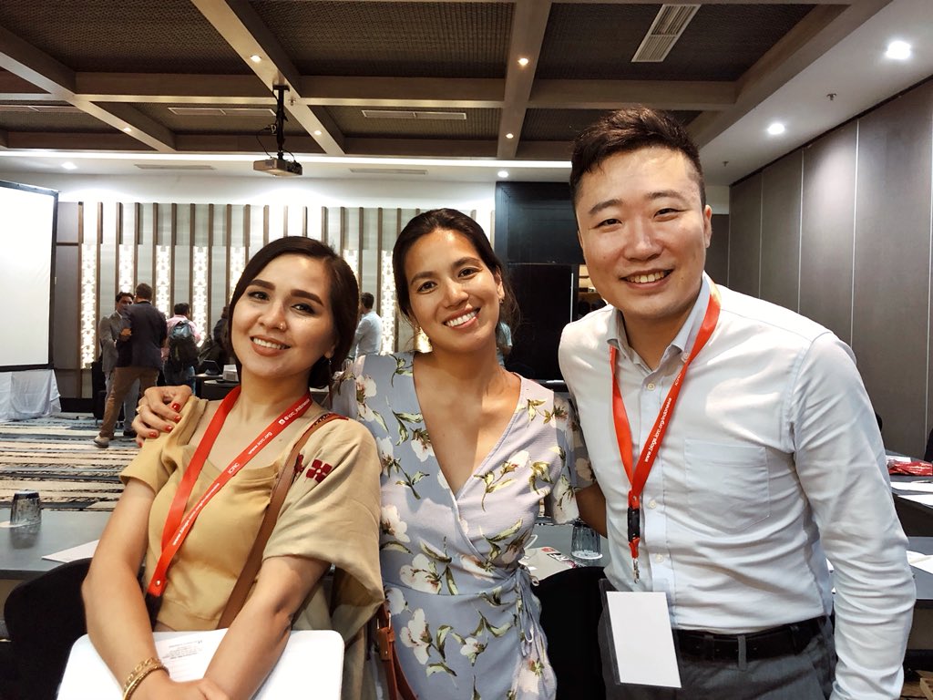 HossainiFatimah's tweet photo. _ Back from Bali, had an incredible and amazing trip, meeting and learning from wonderful journalists, artists, and activists from 16 countries in Asia during #AMC2019.
Thank you @ICRC.
@natashya_g / @SaharHGhazi / @PKrzysiekICRC / @AlecsOngcal https://t.co/Js5xKCLt5Z