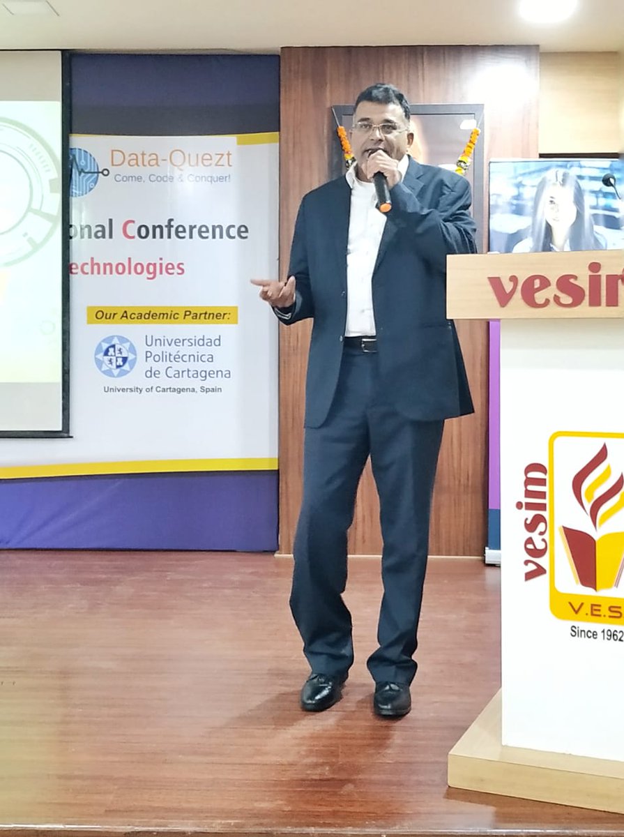 VESIMspeaks's tweet photo. "IOT is transforming a World of Things to a World of Data "-Mr. Sandesh Naik, Director,
Database Sales Consulting
Western Region
#vesim #basic19 #IoT #ArtificialIntelligence #DataAnalytics https://t.co/J9ExUcl38I