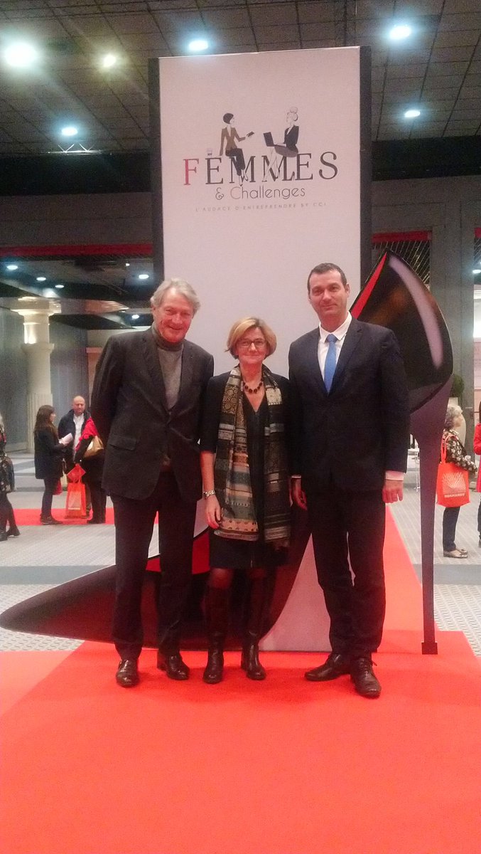 agnesfirmin's tweet photo. #forumfc c’est parti @CID_Deauville pour ce 1er forum @Femmeschallenge . Plus de 700 femmes réunies autour de l’envie #entreprendre. #casserlescodes #audace #oser #business https://t.co/y8CRoMSzfq