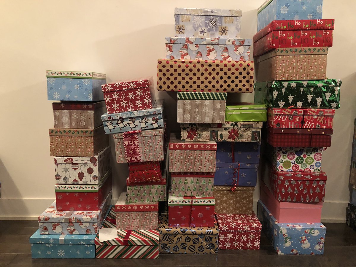 ZiZiS4's tweet photo. My waiting list is complete. 
Last batch delivered to me today. 
My Shoebox elves finished up final touches tonight. I accepted donations till midnight.  
FRIDAY Dec 6 is pick-up day. Stay tuned for FINAL count... #SpreadKindness @shoeboxcanada @ChrysouliT https://t.co/hRSXXCiHew