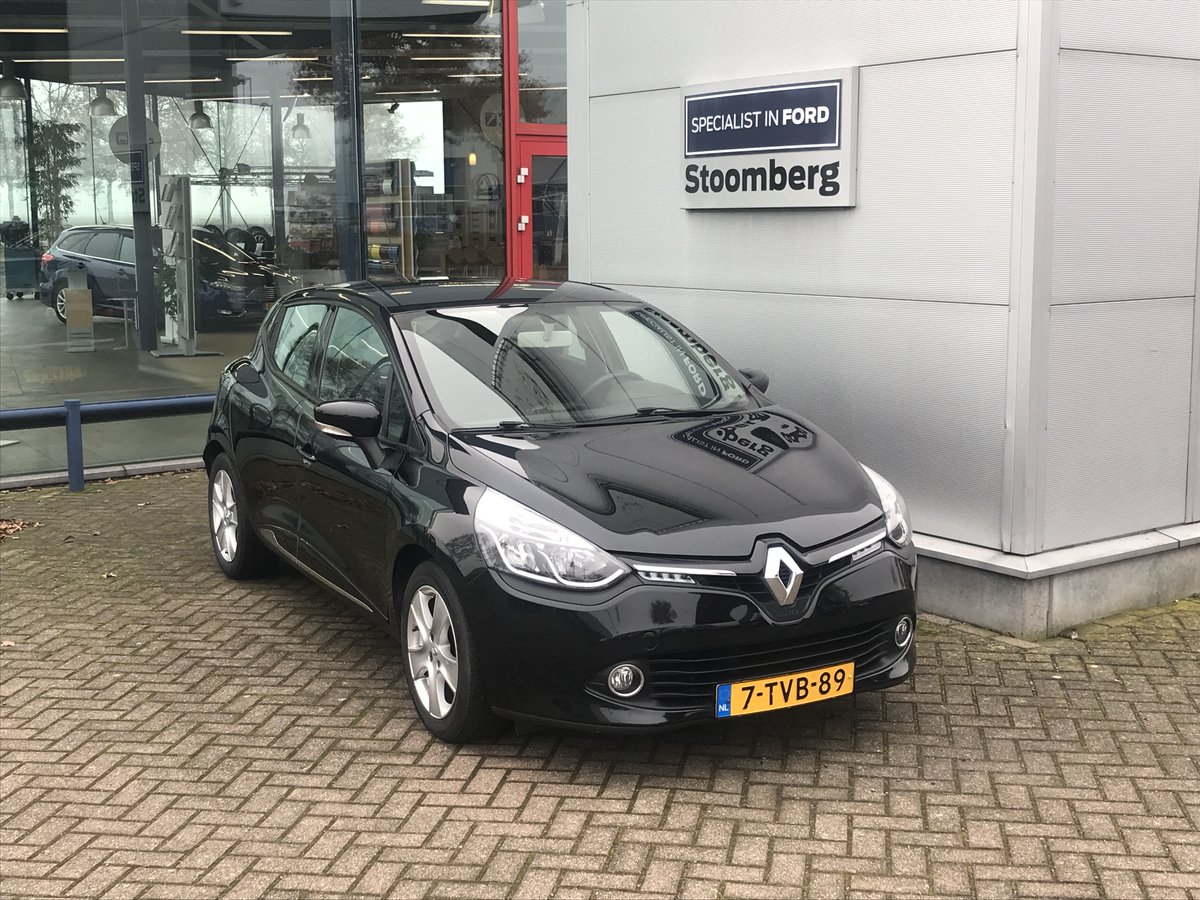 Stoomberg's tweet photo. #Renault #Clio #occasion #Vakgarage #Stoomberg #Dongen 
https://t.co/1PGcrsZIfT https://t.co/pOTX4tsiX4